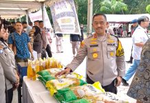 Tindak Lanjuti Instruksi Kapolri, Polda Sultra dan Jajaran Laksanakan Gerakan Pangan Murah Menjelang Idul Fitri 1147 H