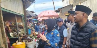 Wali Kota Kendari Sidak Empat Pasar Jelang Lebaran, Stok Bahan Pokok Aman dan Harga Terpantau Naik