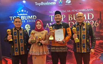 Pemkot Kendari dan BPR Bahteramas Raih Penghargaan di TOP BUMD Awards 2026