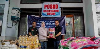 Bank Sultra Salurkan CSR berupa 300 Paket Sembako untuk Warga Terdampak Banjir di Kota Kendari