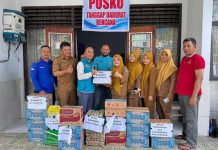 Dinas Kominfo Kota Kendari Salurkan Bantuan Kemanusiaan untuk Korban Banjir