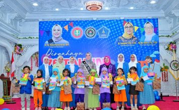 Hadiri HUT ke-76 IGTKI-PGRI, Bunda PAUD Kota Kendari Tegaskan Peran Mulia Guru TK dalam Membentuk Karakter Anak