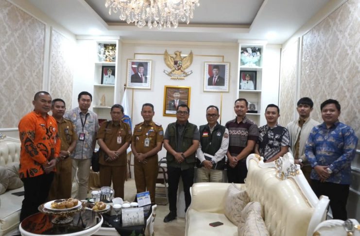 Sekda Kendari Terima Audiensi Terkait Kunjungan Wakil Menteri dan Gerakan Pangan Murah