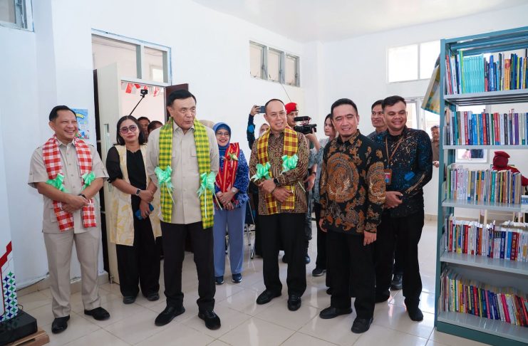 Dampingi Menko Polkam dan Mendagri, Gubernur Pastikan Program Prioritas Nasional Berjalan di Sultra
