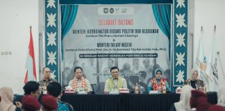 Menko Polkam dan Mendagri Kunjungi Sekolah Rakyat dan Koperasi Merah Putih di Kendari