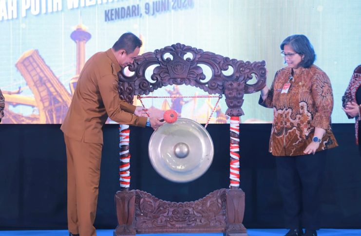 Buka Lokakarya Satgas Koperasi Merah Putih, Pj Sekda Sultra Tegaskan Sinergi Ekonomi Desa/Kelurahan