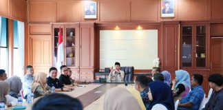 Gubernur Sultra Audiensi bersama PPPK Paruh Waktu, Pastikan Gaji Tetap Dibayarkan