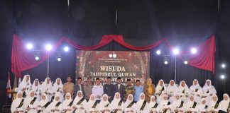 Bupati Kolaka: Santri Tahfidz Adalah Generasi Qurani Harapan Daerah