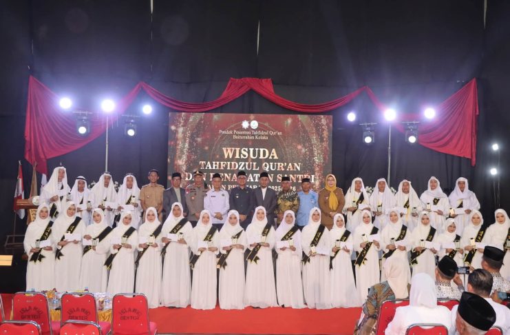 Bupati Kolaka: Santri Tahfidz Adalah Generasi Qurani Harapan Daerah