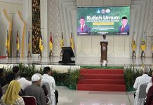 Kuliah Umum di UHO, Menteri Amran Bagikan Kisah Perjuangan dari Sultra ke Kabinet