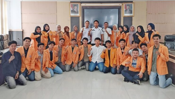 Mahasiswa Ilmu Pemerintahan FISIP UHO Lakukan Riset Proses Legislasi di Sekretariat DPRD Kota Kendari