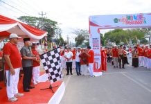 Gubernur Sultra Lepas Fun Walk Kebangsaan Semarak Merdeka