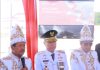 Menteri KKP Pimpin Upacara HUT ke-81 RI Bersama Nelayan di KNMP Sorue Jaya Konawe
