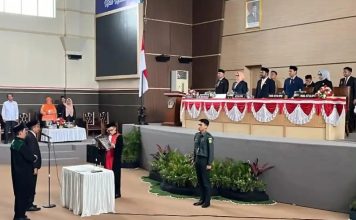 La Yuli Resmi Dilantik sebagai Wakil Ketua I DPRD Kendari, Wali Kota Ajak Perkuat Sinergi Eksekutif-Legislatif