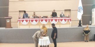 DPRD Kendari Sepakati KUA-PPAS APBD 2027, Ekonomi Ditarget Tumbuh 5,50 Persen