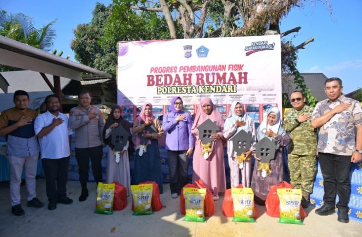 Ketua DPRD Hadiri Penyerahan Bedah Rumah Polresta Kendari: Wujud Sinergitas Demi Kesejahteraan Rakyat