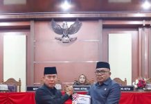 Gubernur Sultra Serahkan Rancangan Perubahan APBD 2026 kepada DPRD