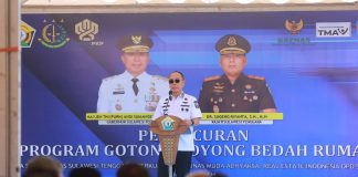 Gotong Royong Bedah Rumah Diluncurkan, Gubernur Sultra Sumbang Rp250 Juta