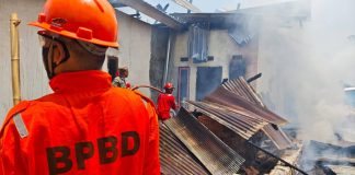 Kebakaran Hanguskan Tiga Rumah Warga di Wundulako Kolaka, Kerugian Capai Ratusan Juta