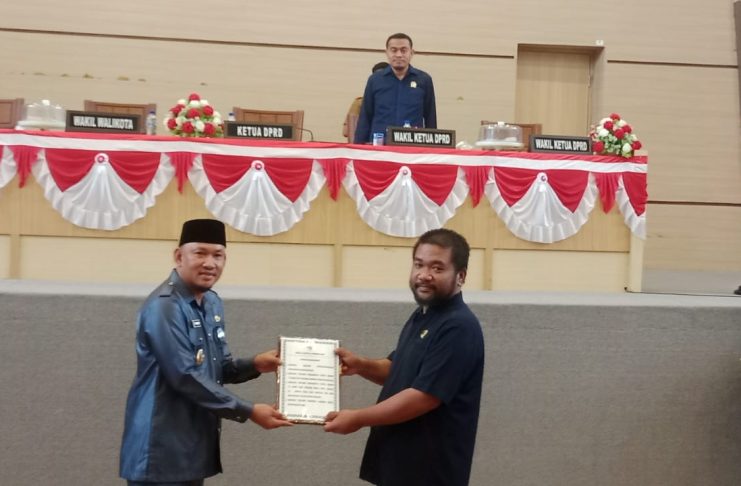 DPRD Kendari Gelar Paripurna, Empat Raperda Strategis Pemkot Resmi Disampaikan